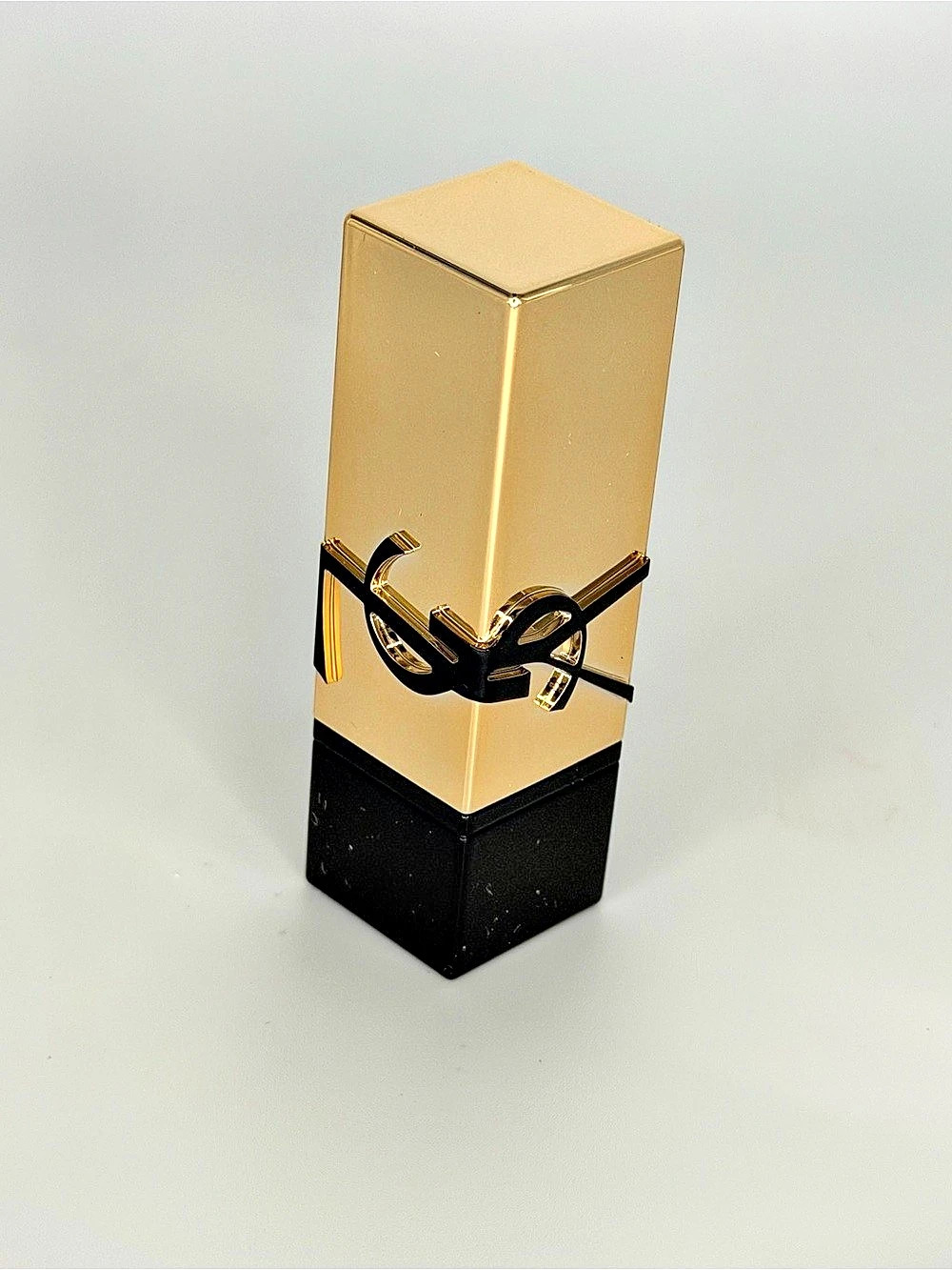 Yves Saint Laurent Rouge Pur Couture Satin Lipstick - Shade PM Pink Muse (Mini) - Picture 2 of 6